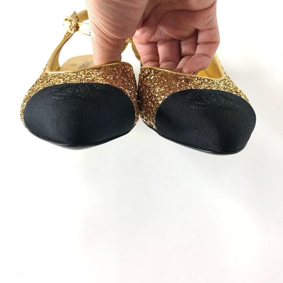 Chanel CC Logo Glitter and Grosgrain Cap Toe Slingback Platform Heel Pumps 37 - Picture 8 of 13